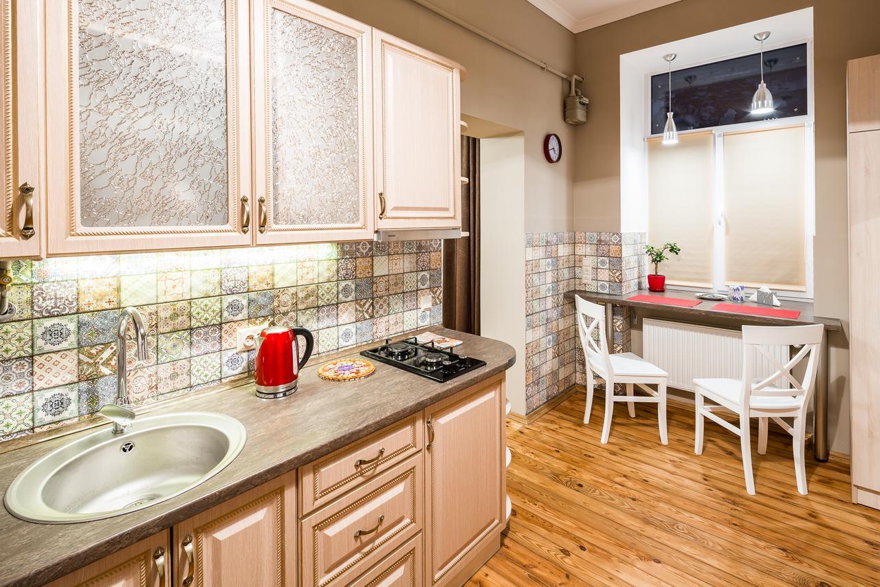 Onlviv Apartments Teatralna 23 Экстерьер фото