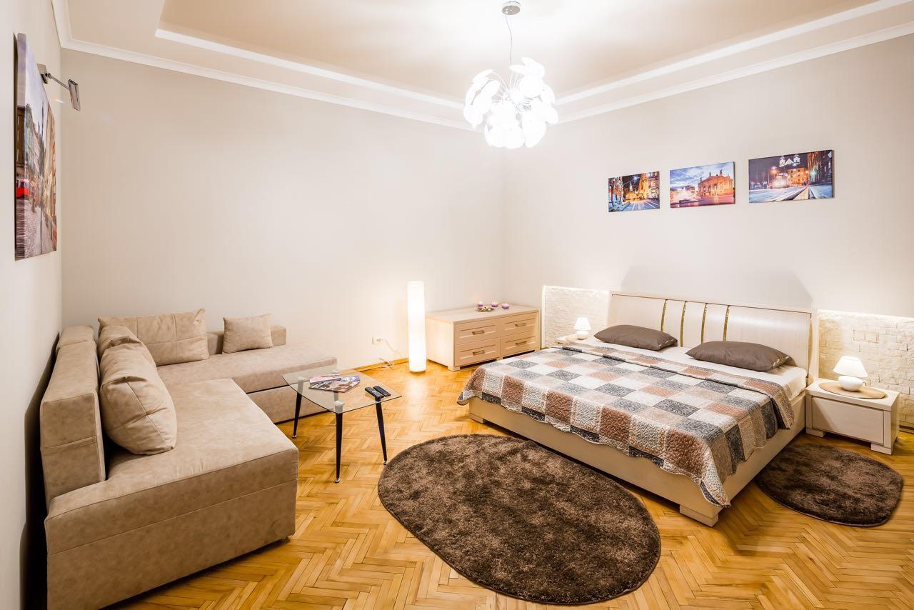 Onlviv Apartments Teatralna 23 Экстерьер фото